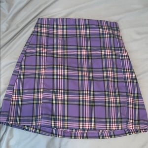 brandy melville plaid skirt